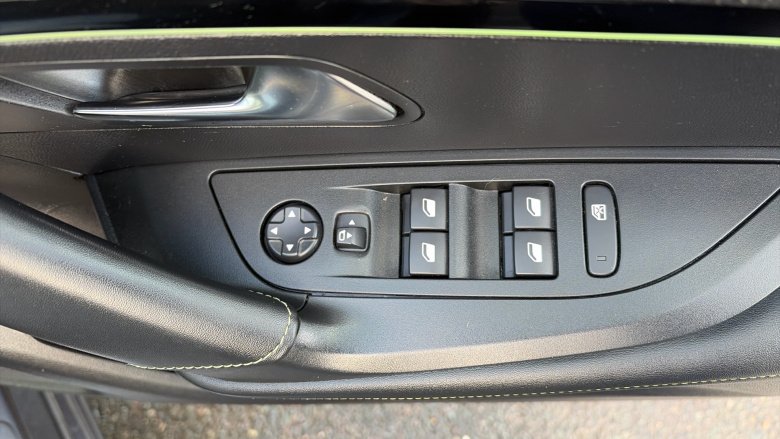 Peugeot 2008 1.2 PureTech 130 GT 5dr Petrol Estate